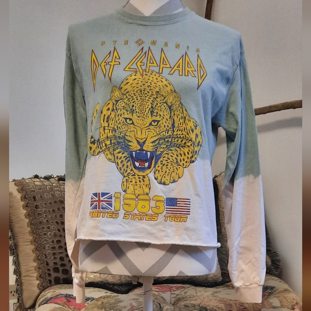 Customized Def Leppard L/S Tee